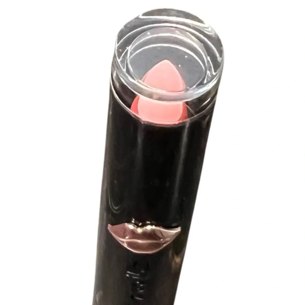Wet n Wild Megalast Matte Lipstick 1676E Cosmopolitan Brand‎ New Sealed